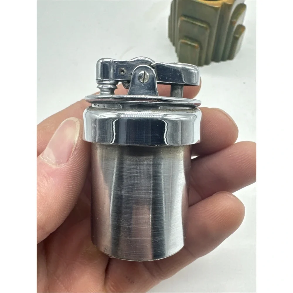 1930's Ronson New Yorker Table Lighter